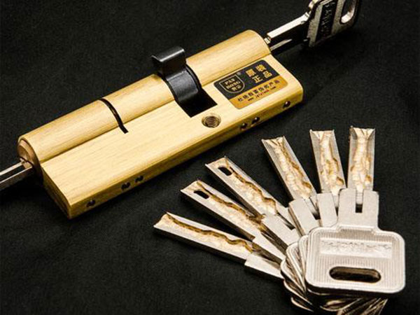 澄海24小时上门开锁公司